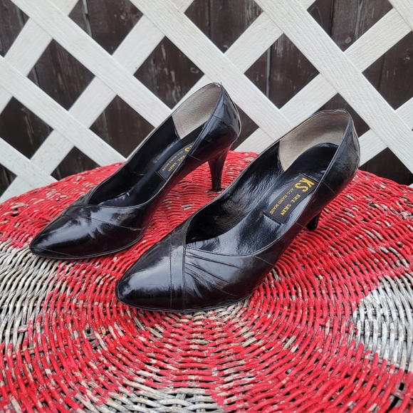 Vintage Genuine EEL skin heels & purse combo! 🤩 - Picture 2 of 13